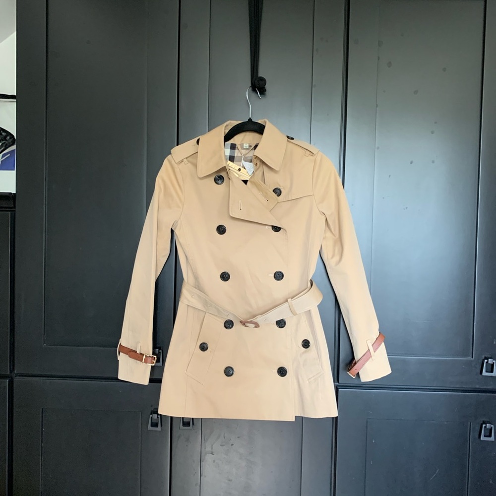 Elegant Beige Double-Breasted Trench Coat